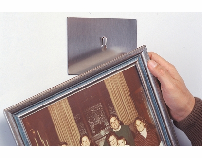 Magnetic Picture Hangers